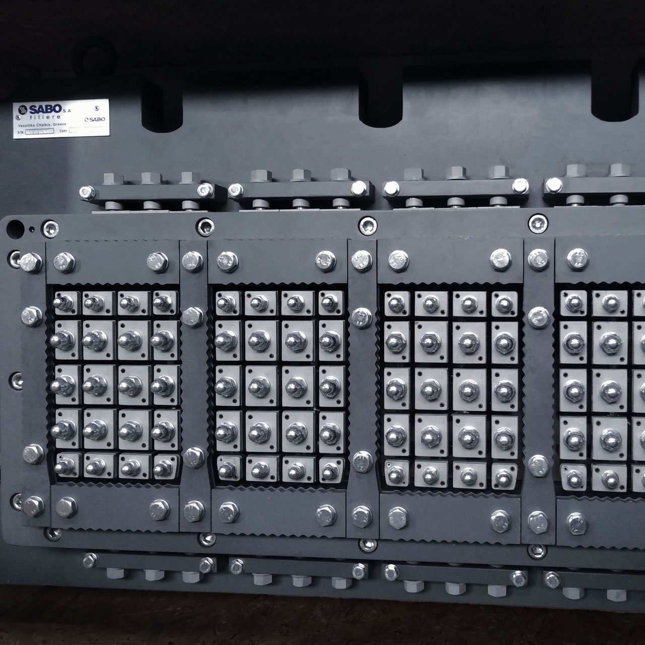 Dies Hollow Bricks Sabofiliere