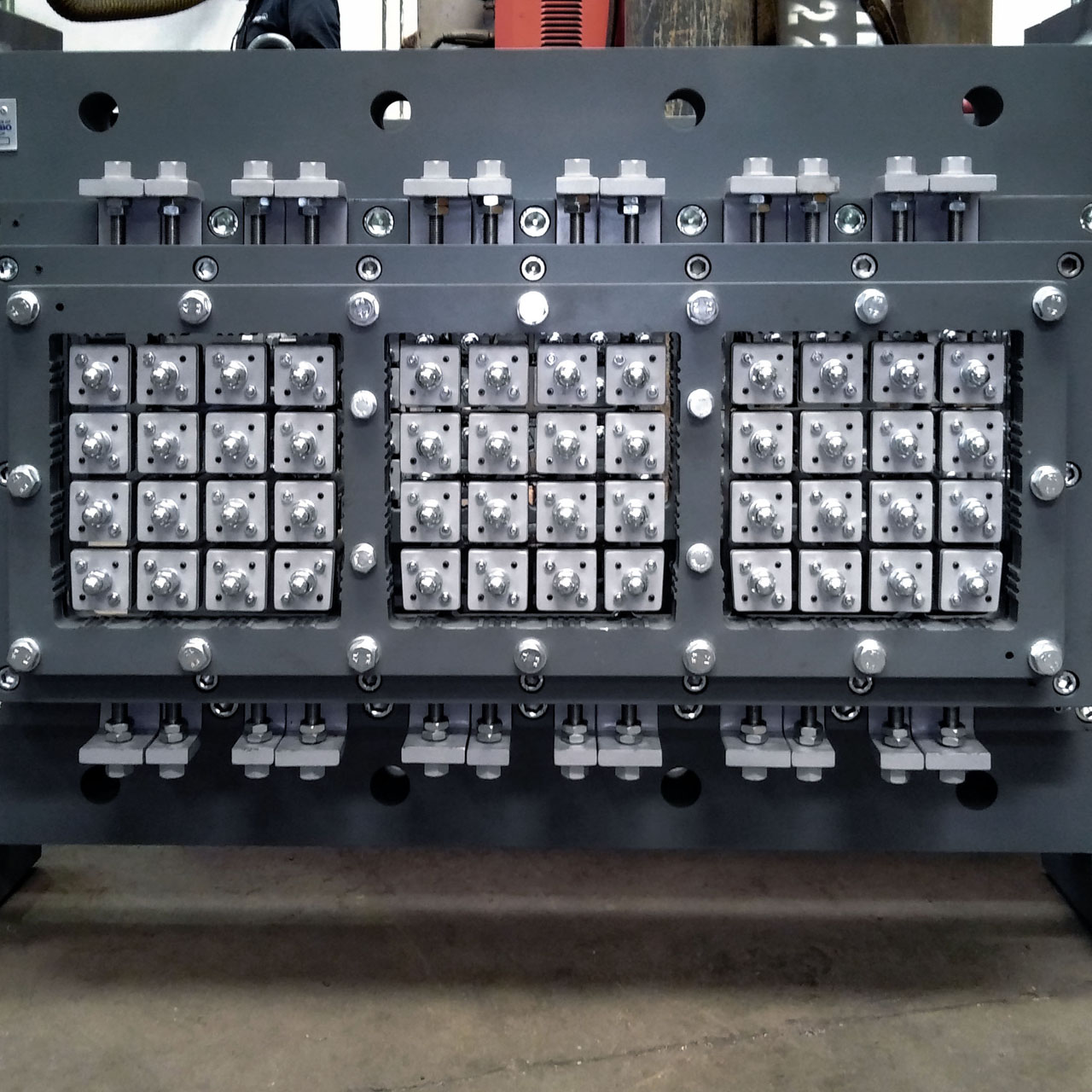 Dies Hollow Bricks Sabofiliere