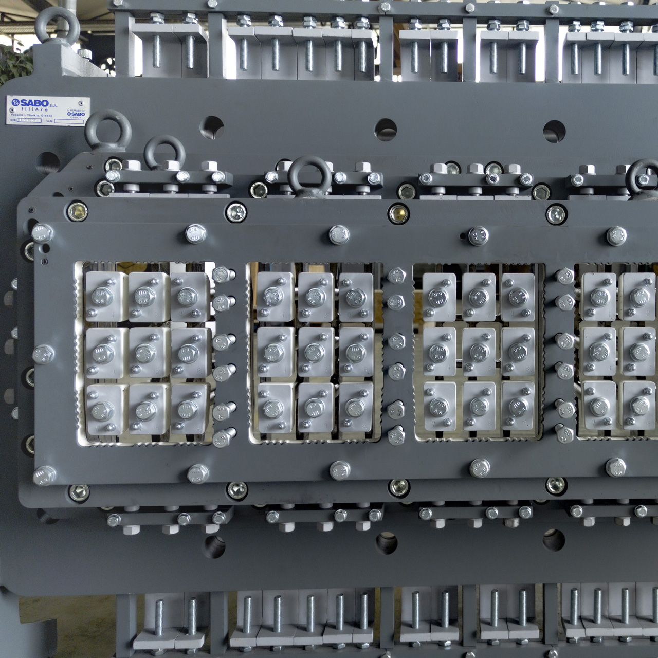 Dies Hollow Bricks Sabofiliere